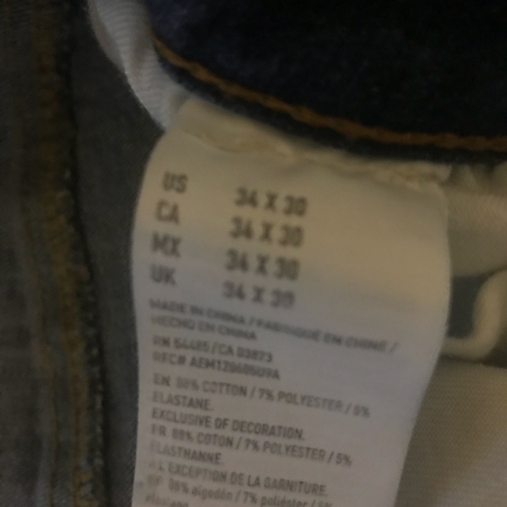 American Eagle straight flex jeans